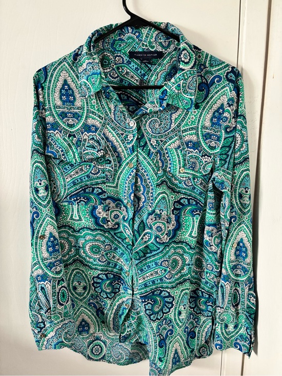Tommy Hilfiger Tops - Tommy Hilfiger Teal & Blue Paisley Button-Down Shirt
